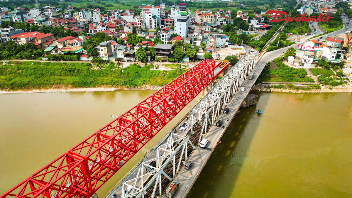 Cầu Đuống mới được kỳ vọng sẽ từng bước thay thế cây cầu cũ đã hơn 120 năm tuổi. Khi hoàn thành, công trình góp phần hoàn thiện mạng lưới giao thông khu vực phía Đông Hà Nội, đồng thời tạo thêm dư địa phát triển đô thị dọc hai bên sông Đuống.