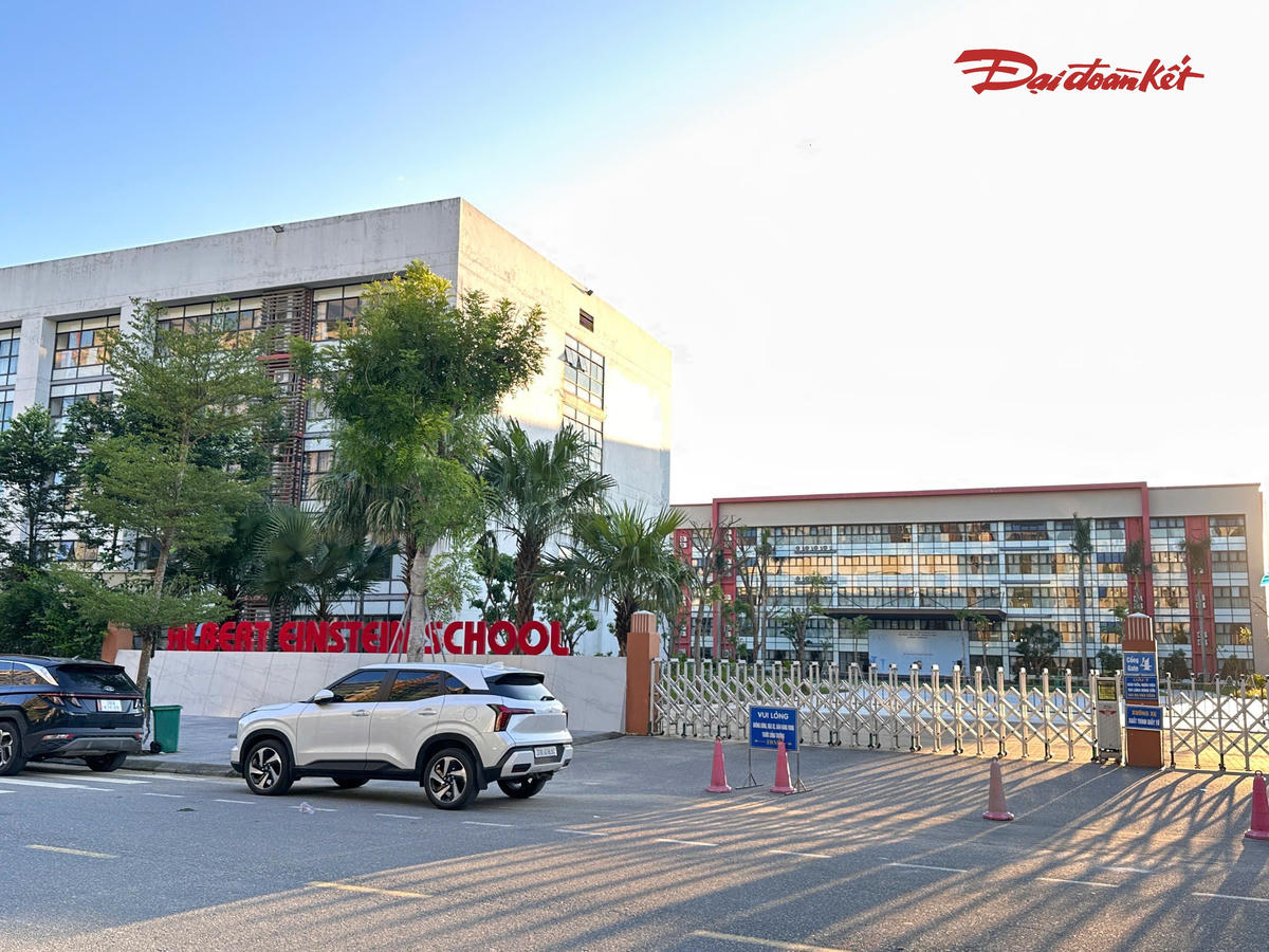 Trường Tiểu học, THCS & THPT Albert Einstein. Ảnh: HN.