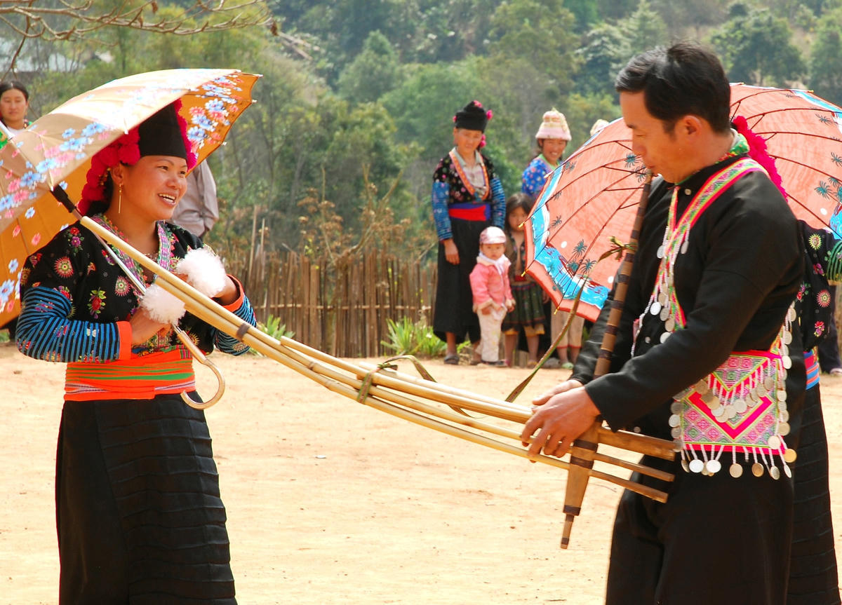 Nghệ thuật khèn Mông là một trong những điểm nhấn của Ngày hội. Ảnh: Thu Đào.