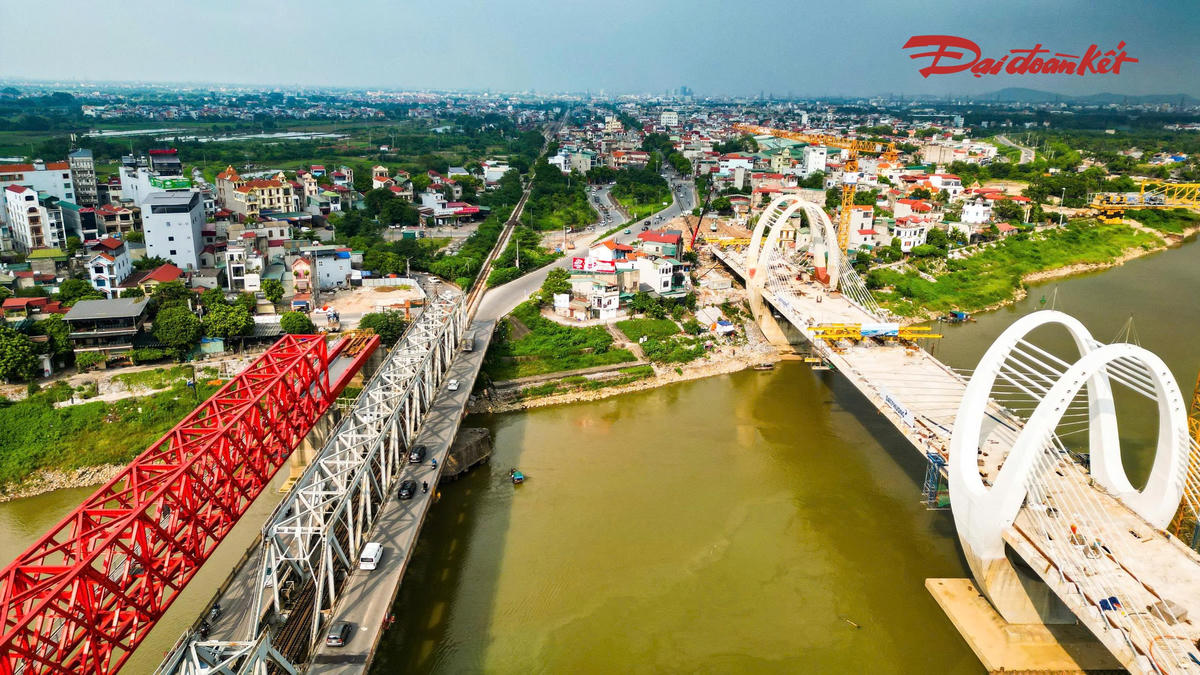 Theo phương án thiết kế, cầu có 6 làn xe cơ giới và 2 làn xe hỗn hợp; trong giai đoạn phân kỳ trước mắt, khai thác với quy mô 4 làn xe cơ giới.