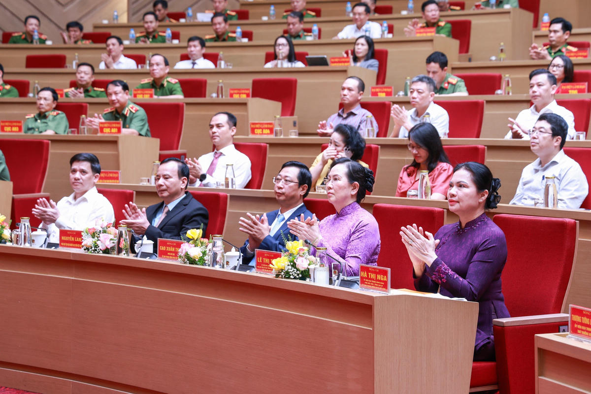 Các đại biểu tham dự hội nghị. Ảnh: Quang Vinh - Lê Khánh