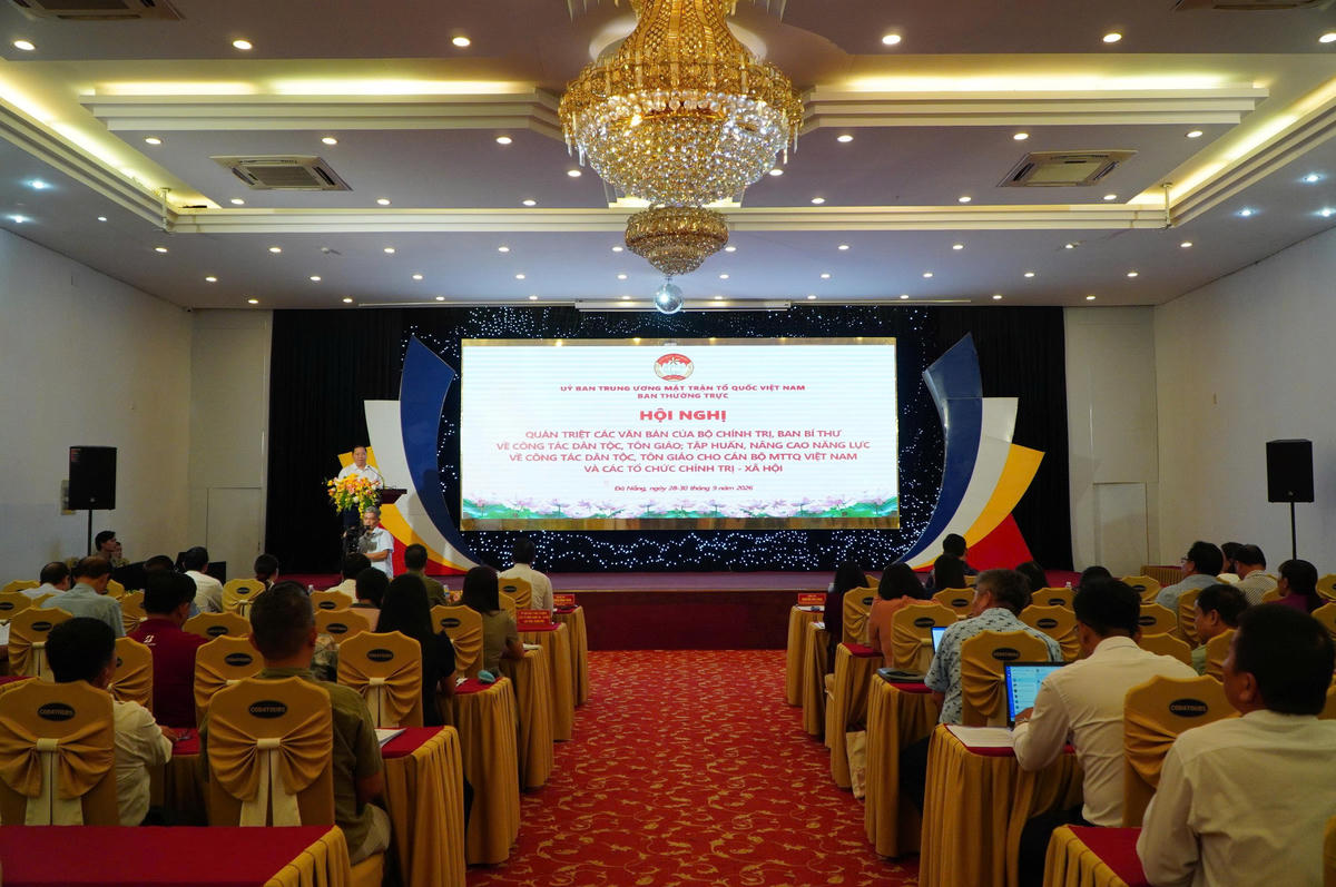 Đại biểu tham dự hội nghị. Ảnh: Nguyễn Tú.