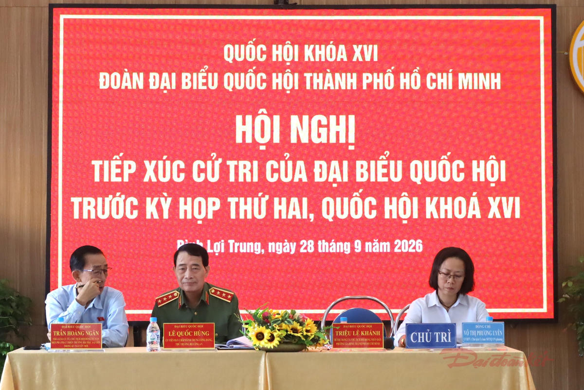 Tổ đại biểu Đơn vị bầu cử số 9 - Đoàn ĐBQH TPHCM tại buổi tiếp xúc. Ảnh: Thành Luân.
