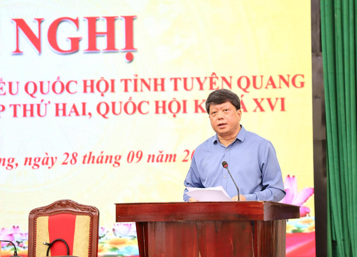 Phó Chủ tịch Thường trực Ủy ban MTTQ Việt Nam tỉnh Tuyên Quang Hà Trung Kiên phát biểu tại hội nghị. Ảnh: MTTQ.