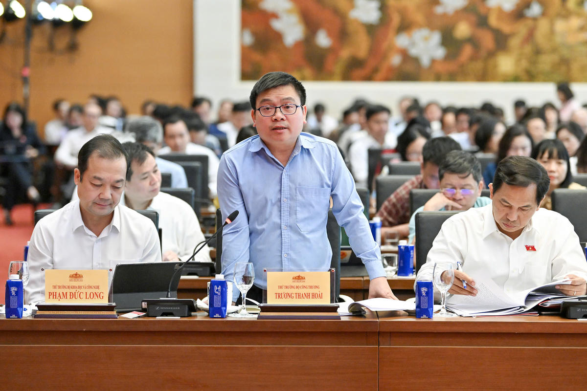 Làm rõ chi phí hợp lý tính vào giá điện