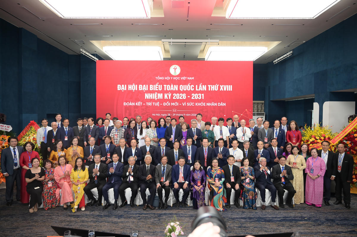Ban Chấp hành Tổng hội Y học Việt Nam khóa XVIII ra mắt Đại hội