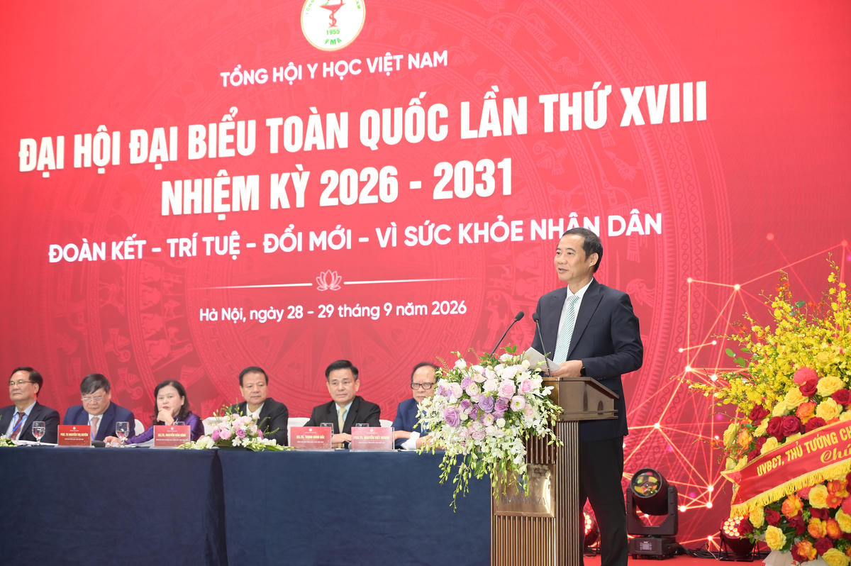 Ông Nguyễn Thái Học – Phó Bí thư, Chủ nhiệm Ủy ban Kiểm tra Đảng ủy MTTQ, các đoàn thể Trung ương phát biểu tại Đại hội 