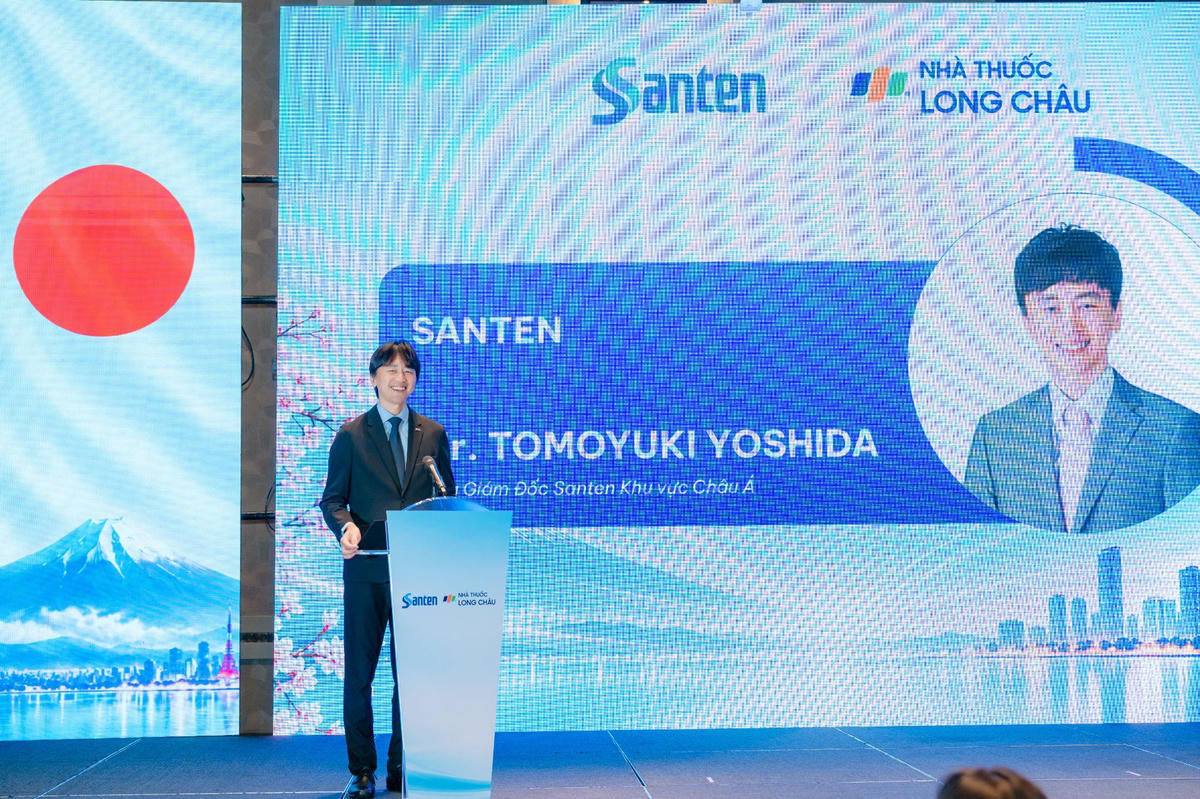 Ông Tomoyuki Yoshida - Tổng Giám đốc Santen Khu vực Châu Á.