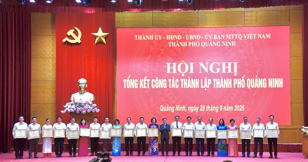 Chủ tịch UBND TP Quảng Ninh: Đưa vị thế mới thành lợi ích thiết thực cho người dân