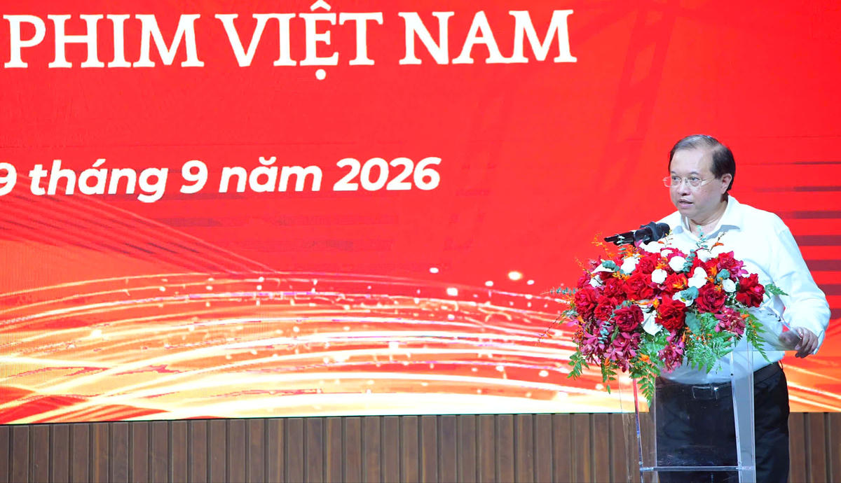 Thứ trưởng Bộ VHTTDL Tạ Quang Đông phát biểu.