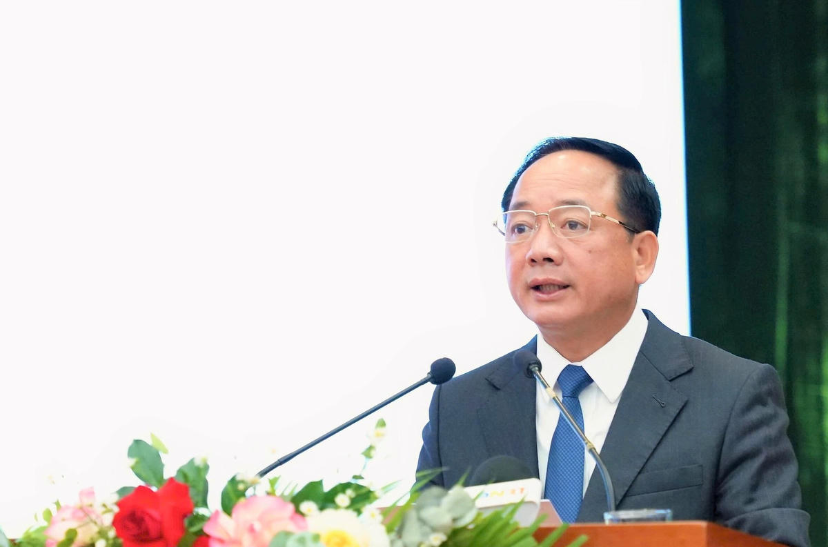 Trưởng ban Tuyên giáo Trung ương Trịnh Văn Quyết phát biểu tại hội thảo. Ảnh: TC.