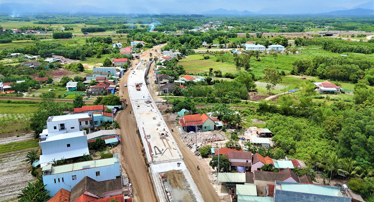 Đà Nẵng: Tháo gỡ điểm nghẽn, đẩy nhanh tiến độ Quốc lộ 14E