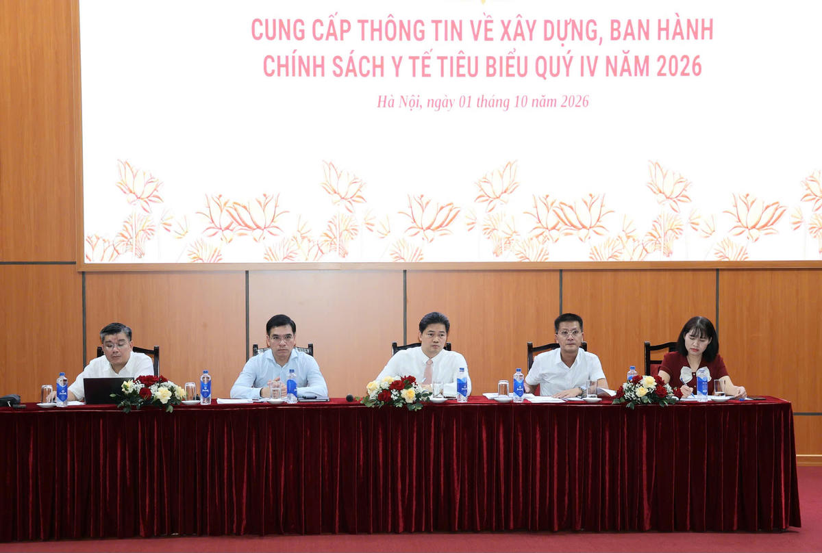 Quang cảnh Họp báo tại Bộ Y tế sáng 1/10
