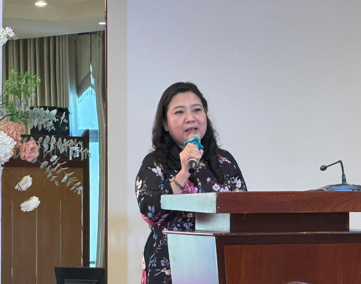 Bà Hồ Thị Cẩm Đào, Phó Bí thư Thành ủy, Chủ tịch Ủy ban MTTQ Việt Nam TP Cần Thơ phát biểu chỉ đạo tại hội nghị. Ảnh HT