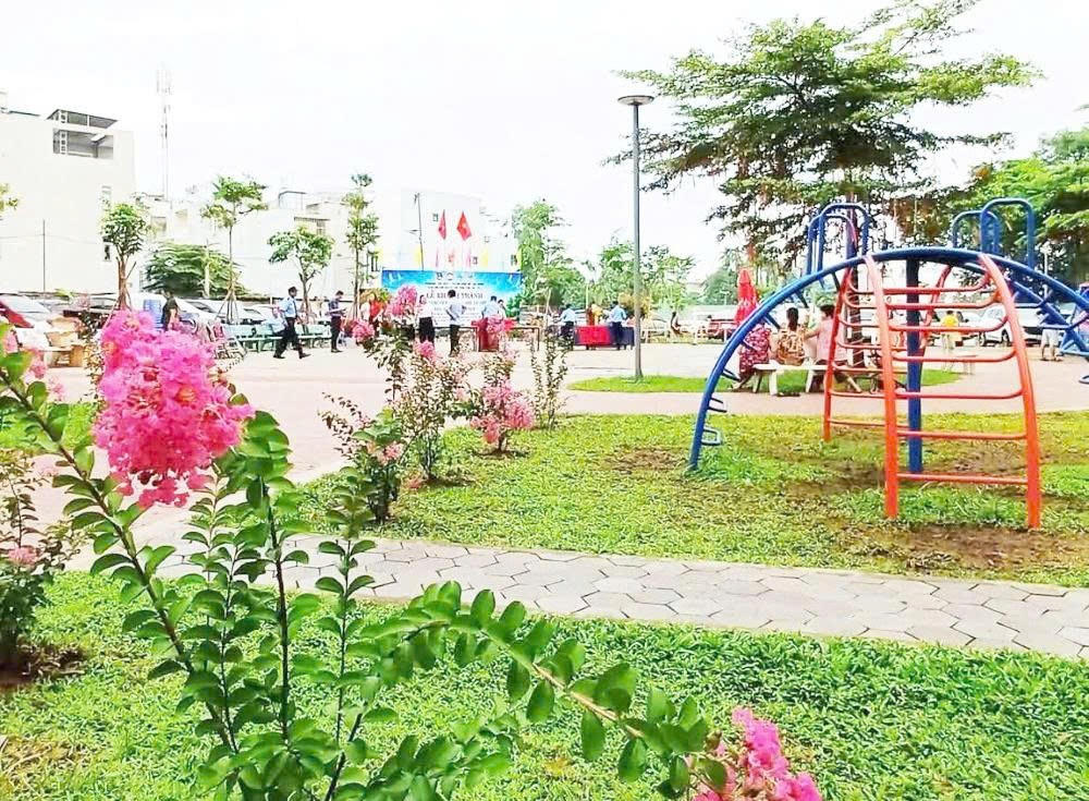 Công viên Tự quản, khu vui chơi thiếu nhi tại Chung cư Chương Dương Home, phường Thủ Đức. Ảnh: MTTP.