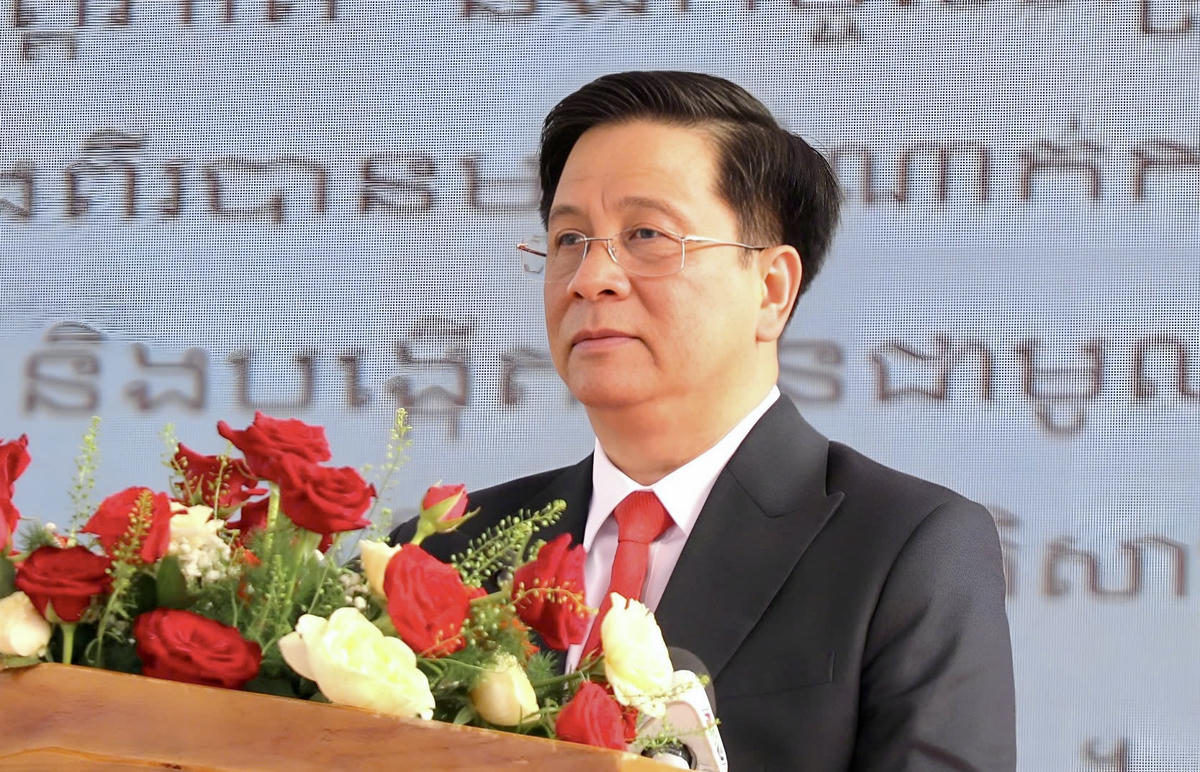 Chủ tịch UBND tỉnh An Giang Hồ Văn Mừng phát biểu tại buổi lễ. Ảnh: B.T