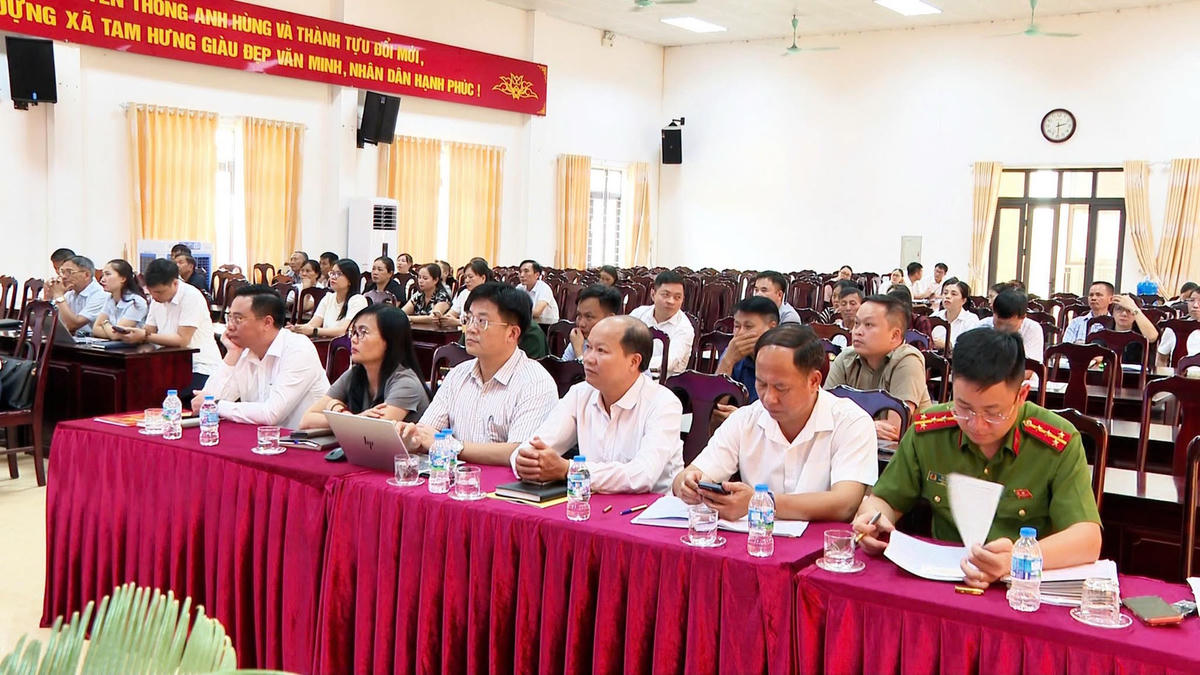 Để về đích tất cả các chỉ tiêu, nhiệm vụ trong 3 tháng cuối năm xã Tam Hưng ( Hà Nội) thúc đẩy tăng trưởng kinh tế, đẩy nhanh giải ngân đầu tư công, chủ động cân đối ngân sách. Ảnh: TH