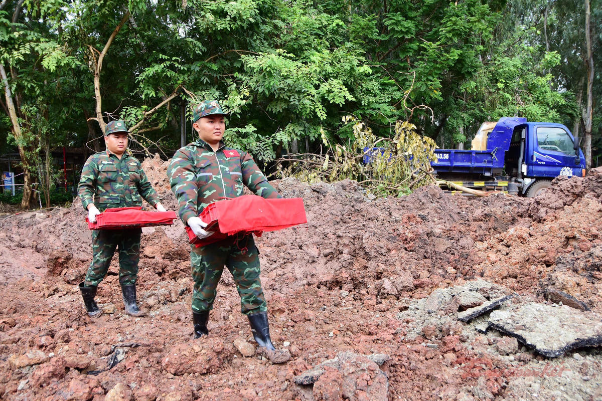 TPHCM quy tập thêm 5 bộ hài cốt tại Công viên Lê Thị Riêng