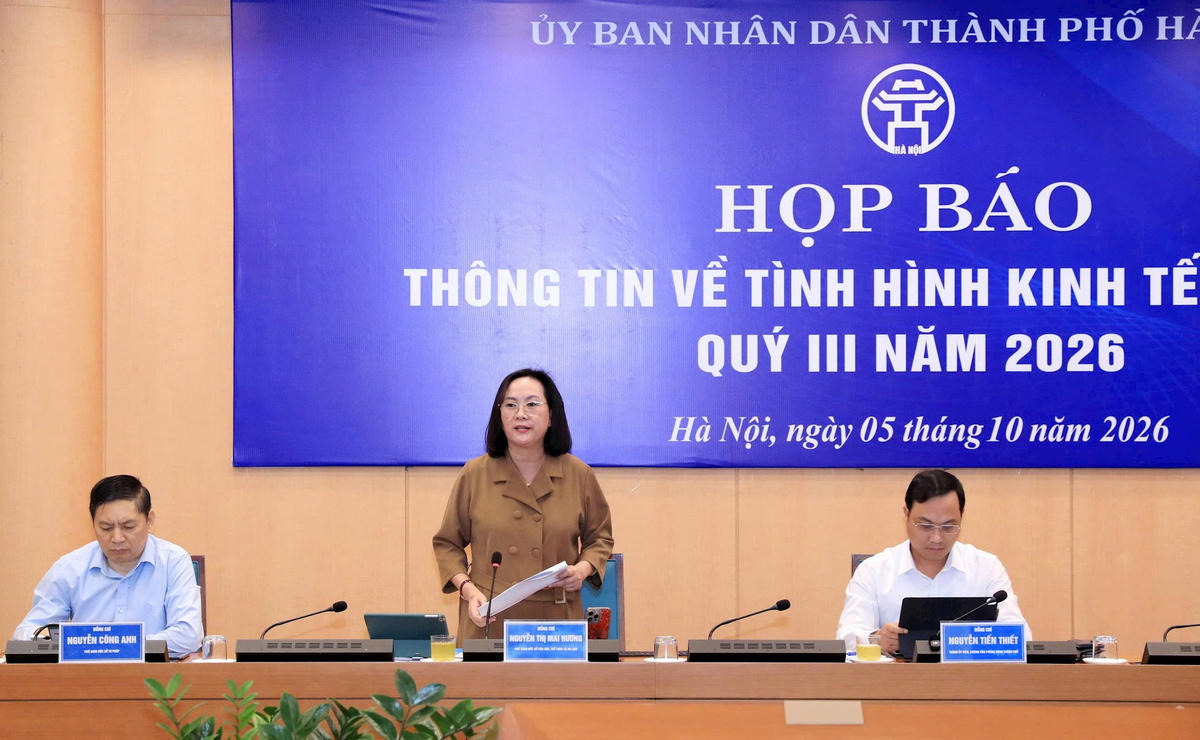 Bà Nguyễn Thị Mai Hương - Phó Giám đốc Sở Văn hóa, Thể thao và Du lịch thông tin tại họp báo.