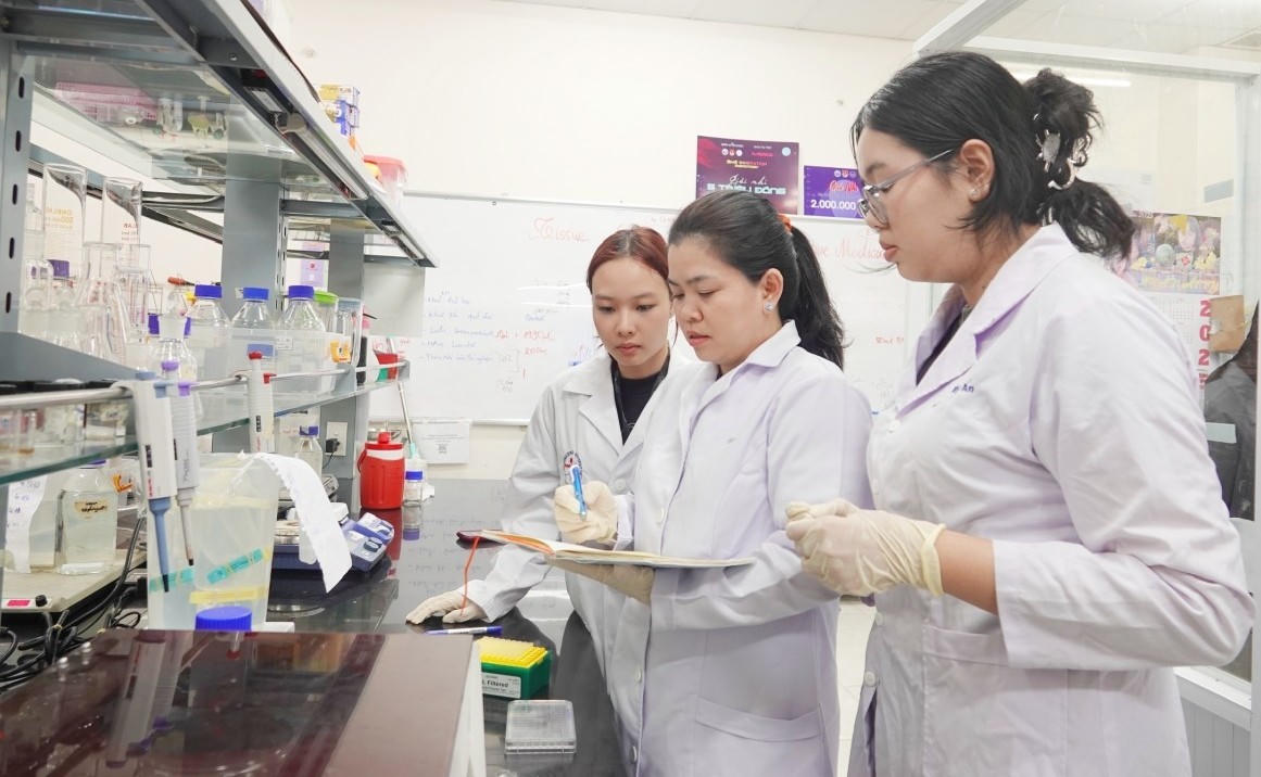 Thương mại hóa kết quả nghiên cứu ở trường đại học