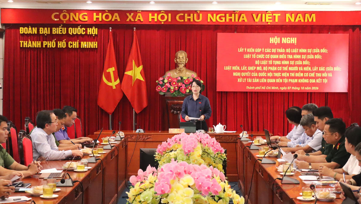 Quang cảnh hội nghị. Ảnh: T.Luân.