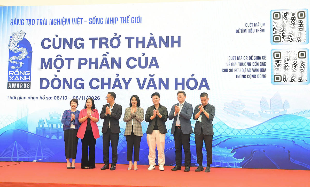 Giải thưởng Văn hóa Sáng tạo - Việt Nam Rồng Xanh Awards 2026 chính thức được công bố với thông điệp “Sáng tạo trải nghiệm Việt - Sống nhịp thế giới” nhận hồ sơ từ nay đến hết 8/11/2026.