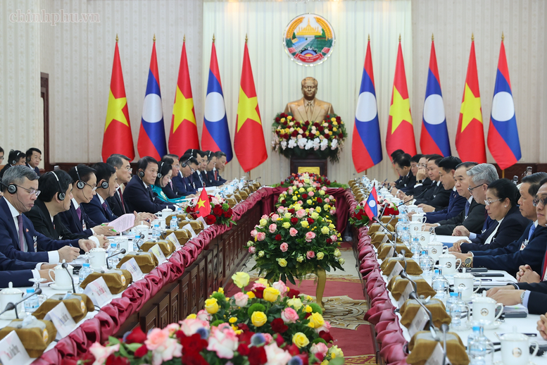 Thủ tướng Lê Minh Hưng hội đàm với Thủ tướng Lào: Quan hệ Việt Nam-Lào là ưu tiên cao nhất trong chính sách đối ngoại- Ảnh 2.
