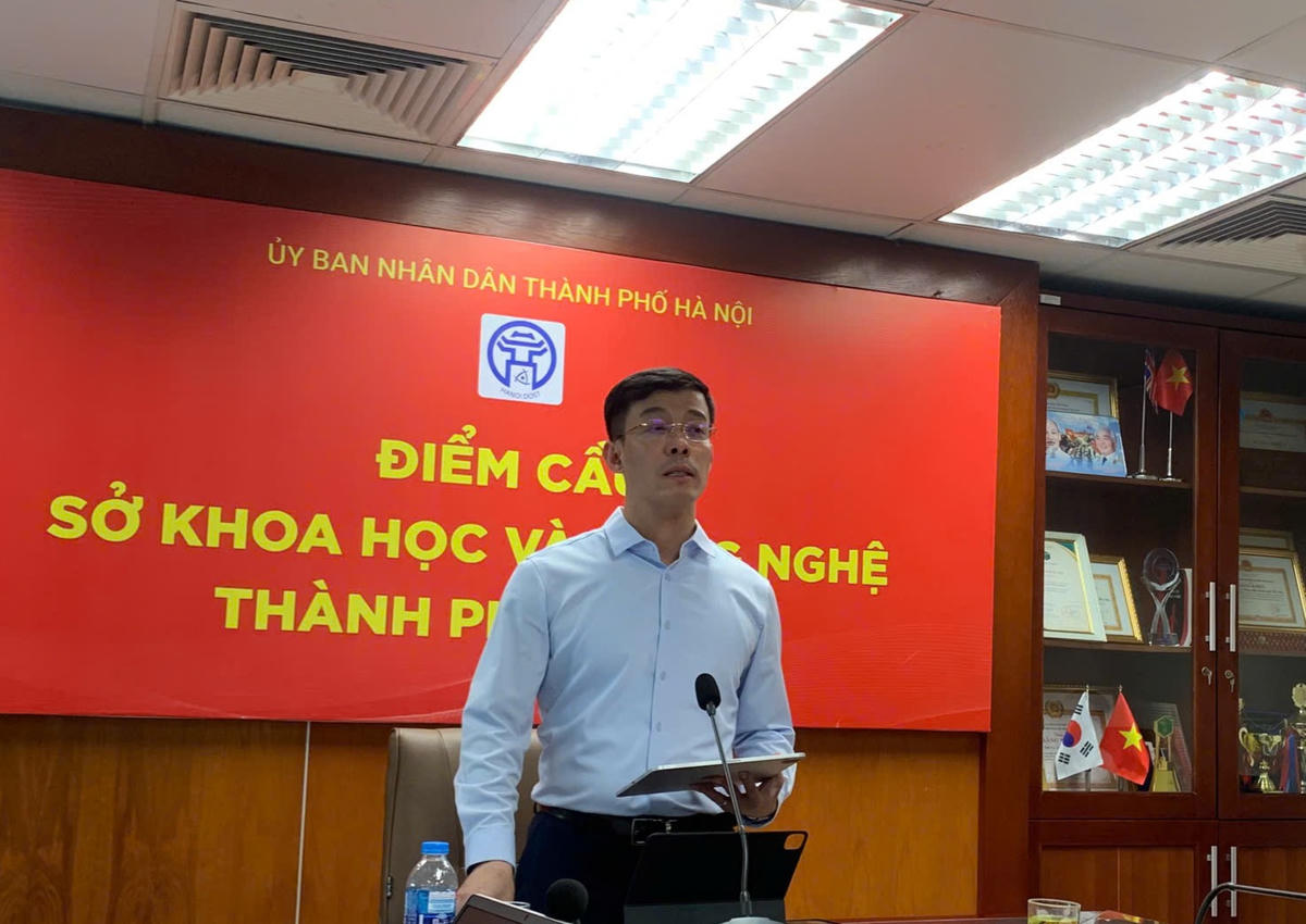 Giám đốc Sở Khoa học và Công nghệ Hà Nội phát biểu tại hội nghị.