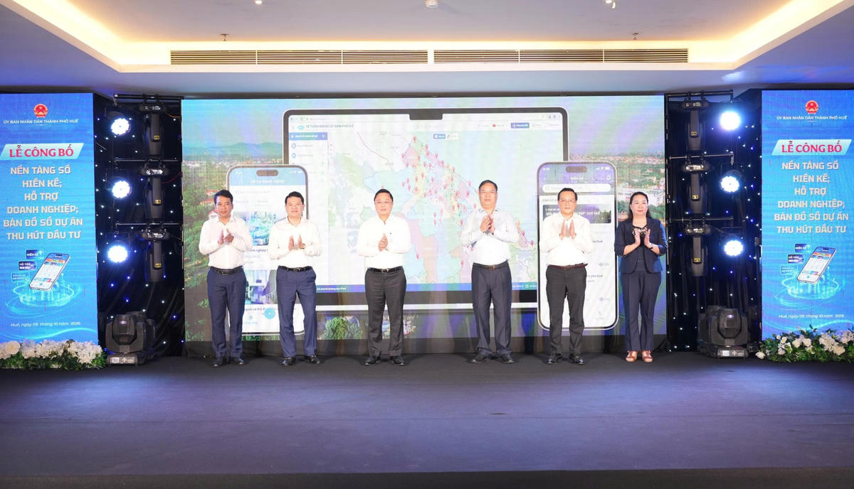 Thành phố Huế công bố ba nền tảng số phục vụ người dân, doanh nghiệp và nhà đầu tư. Ảnh: N.H.