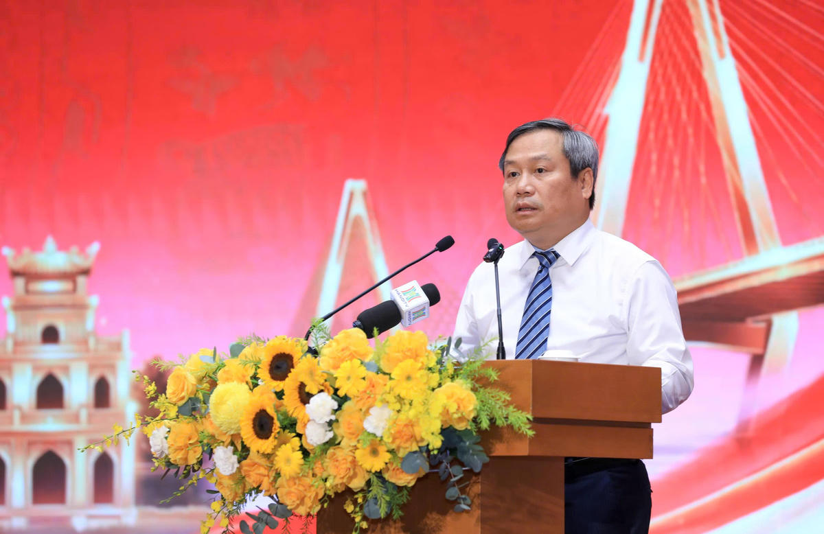 Chủ tịch UBND TP Hà Nội Vũ Đại Thắng phát biểu tại buổi lễ.
