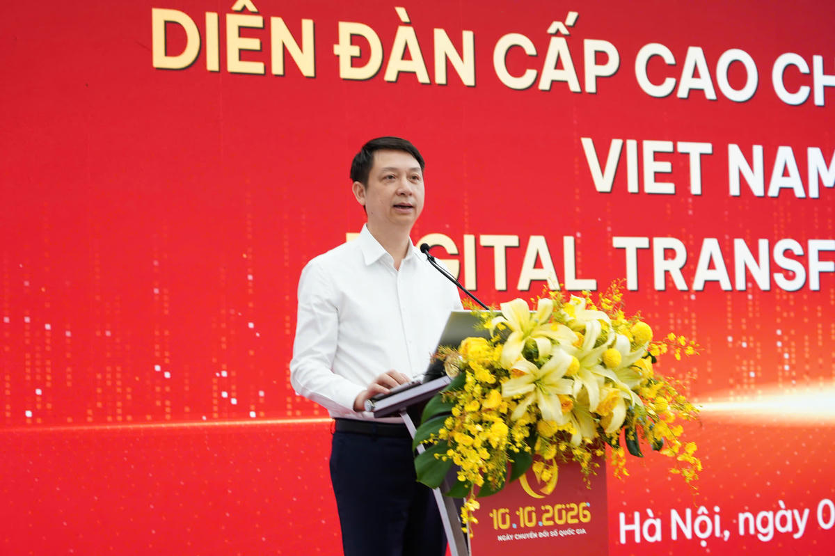 Ông Trần Duy Ninh, Cục trưởng Cục Chuyển đổi số quốc gia, Bộ KHCN chia sẻ về Khung kiến trúc tổng thể quốc gia số. 