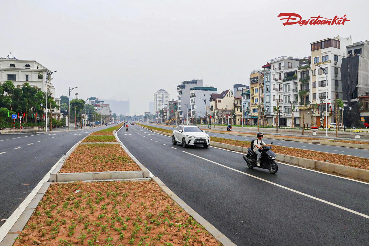 Trước đó, ngày 28/9, đoạn Vành đai 2,5 qua khu vực Tây Hồ Tây cũng được thông xe kỹ thuật. 