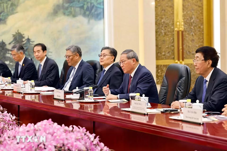 Thủ tướng Trung Quốc Lý Cường phát biểu tại cuộc hội kiến Chủ tịch Quốc hội Trần Thanh Mẫn. (Ảnh: Doãn Tấn/TTXVN)