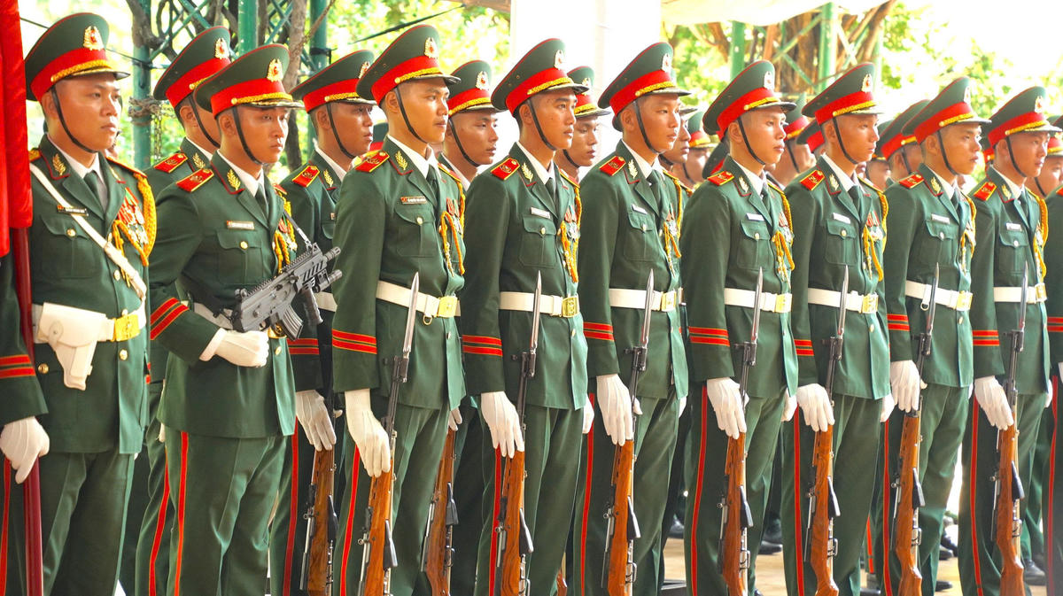 Đội hình, đội ngũ cán bộ, chiến sĩ tại chương trình tổng duyệt sáng nay. Ảnh: K.S.