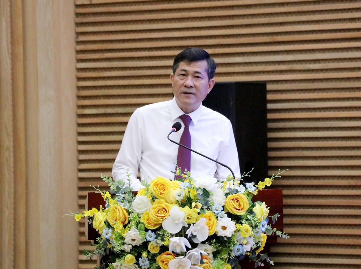 Phó Chủ tịch UBND tỉnh Thái Văn Thành phát biểu.