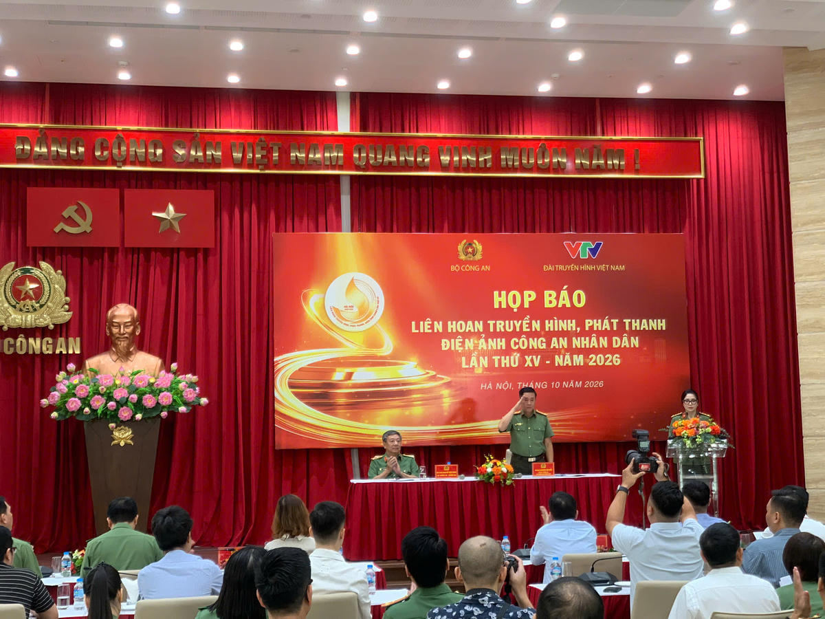 Ban tổ chức cho biết, đã nhận được đăng ký tham gia Liên hoan của 56 đơn vị, 737 tác phẩm dự thi gửi về Ban tổ chức.