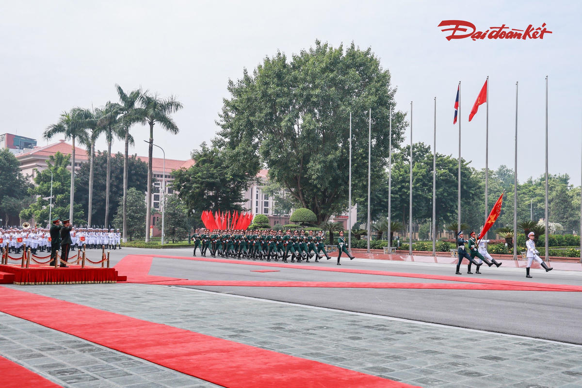 Quang cảnh lễ đón. Ảnh: Quang Vinh