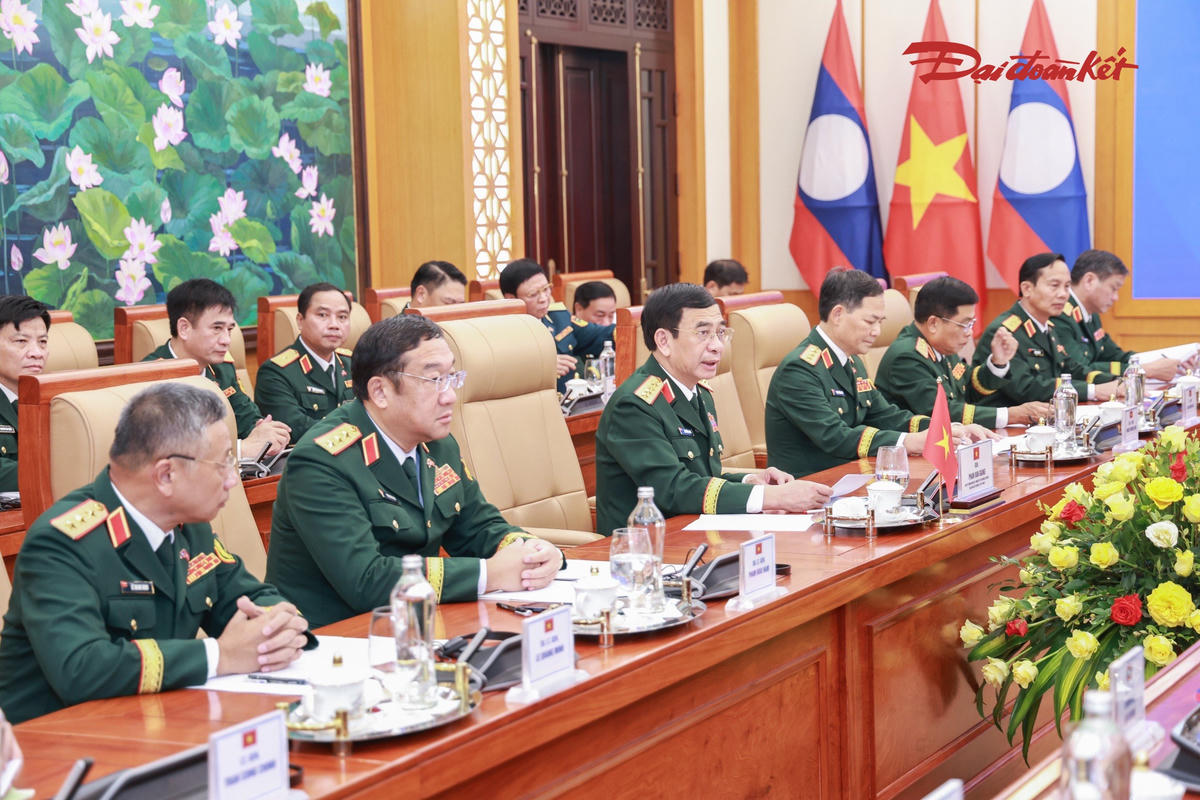 Đại tướng Phan Văn Giang và đoàn Việt Nam tại hội đàm. Ảnh: Quang Vinh