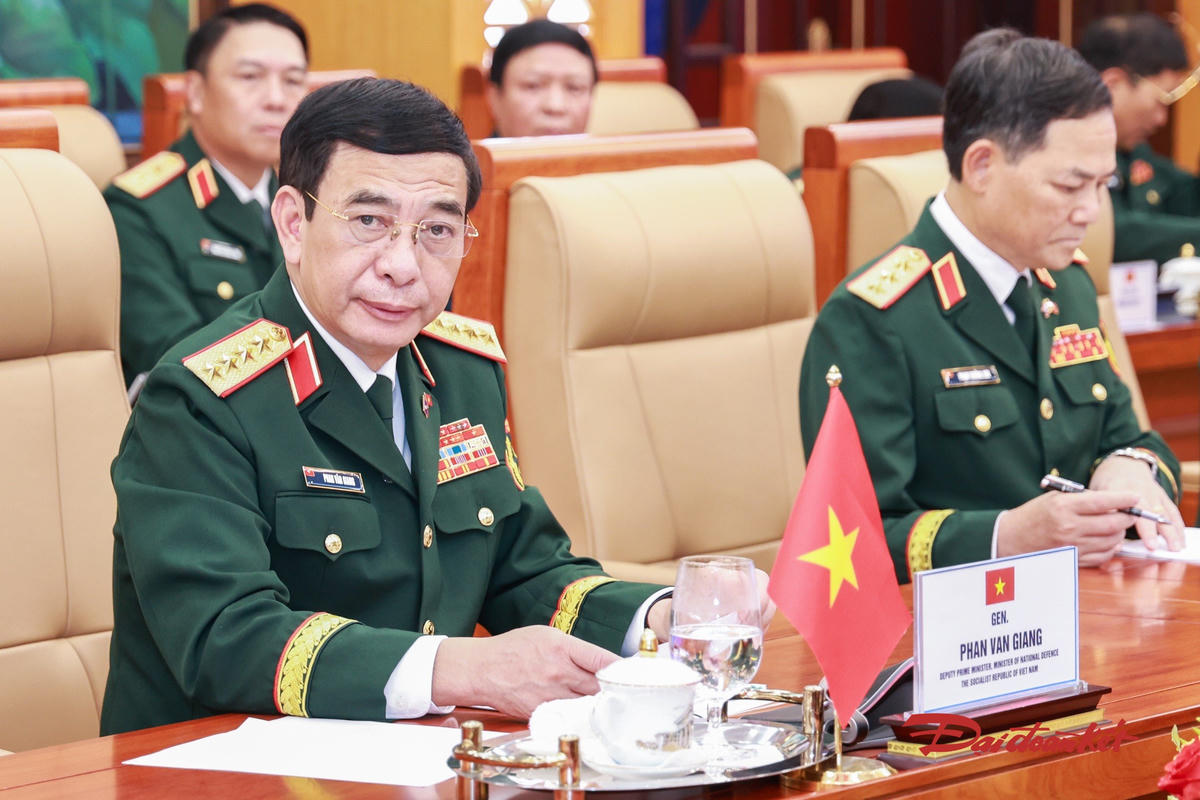 Đại tướng Phan Văn Giang phát biểu tại hội đàm. Ảnh: Quang Vinh
