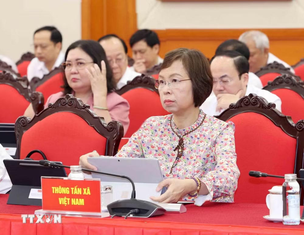 ttxvn_thuong-truc-ban-bi-thu-chu-tri-hoi-nghi-giao-ban-quy-iii-cac-to-chuc-dang-truc-thuoc-trung-uong-3.jpg