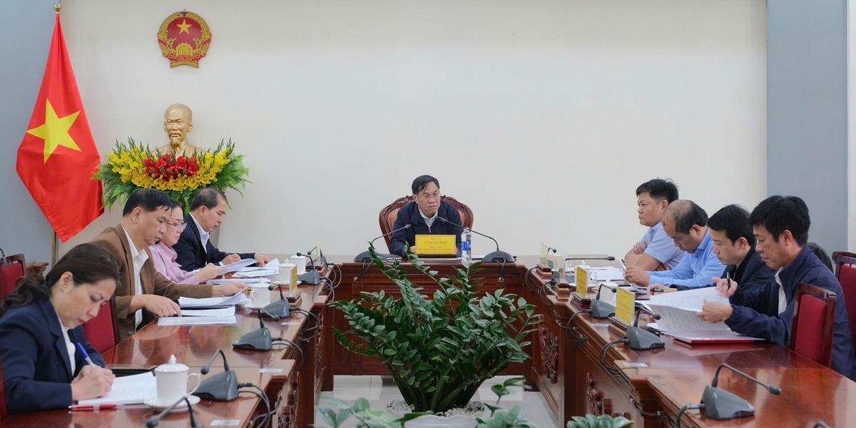 Quang cảnh cuộc họp. Ảnh D.Thương