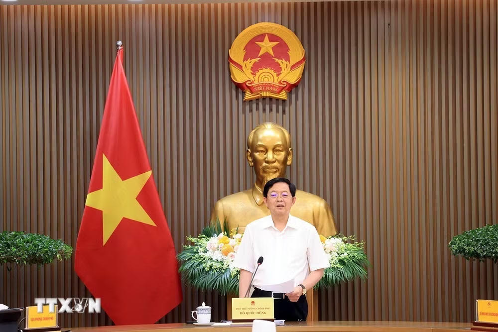 ttxvn_pho-thu-tuong-ho-quoc-dung-chu-tri-hop-ve-phat-trien-he-sinh-thai-doi-moi-sang-tao-quoc-gia-2.jpg