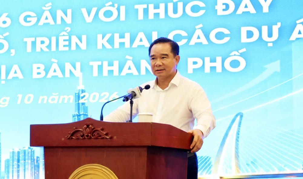 Ông Nguyễn Văn Được - Chủ tịch UBND TPHCM phát biểu tại hội nghị. Ảnh: UB