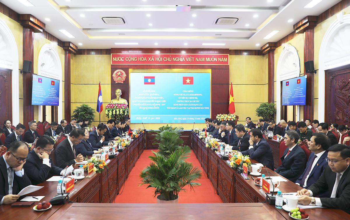 Quang cảnh buổi làm việc. Ảnh: bacninh.gov.vn