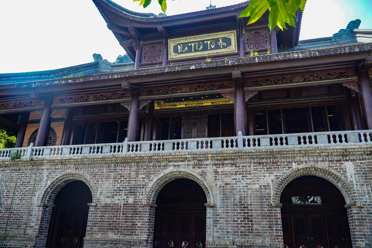 Nhà thờ Tứ Ân là một trong những công trình hiện diện trong quần thể Tam Chúc, gắn với tinh thần tri ân và đạo lý biết ơn. Ảnh: Nguyễn Chung