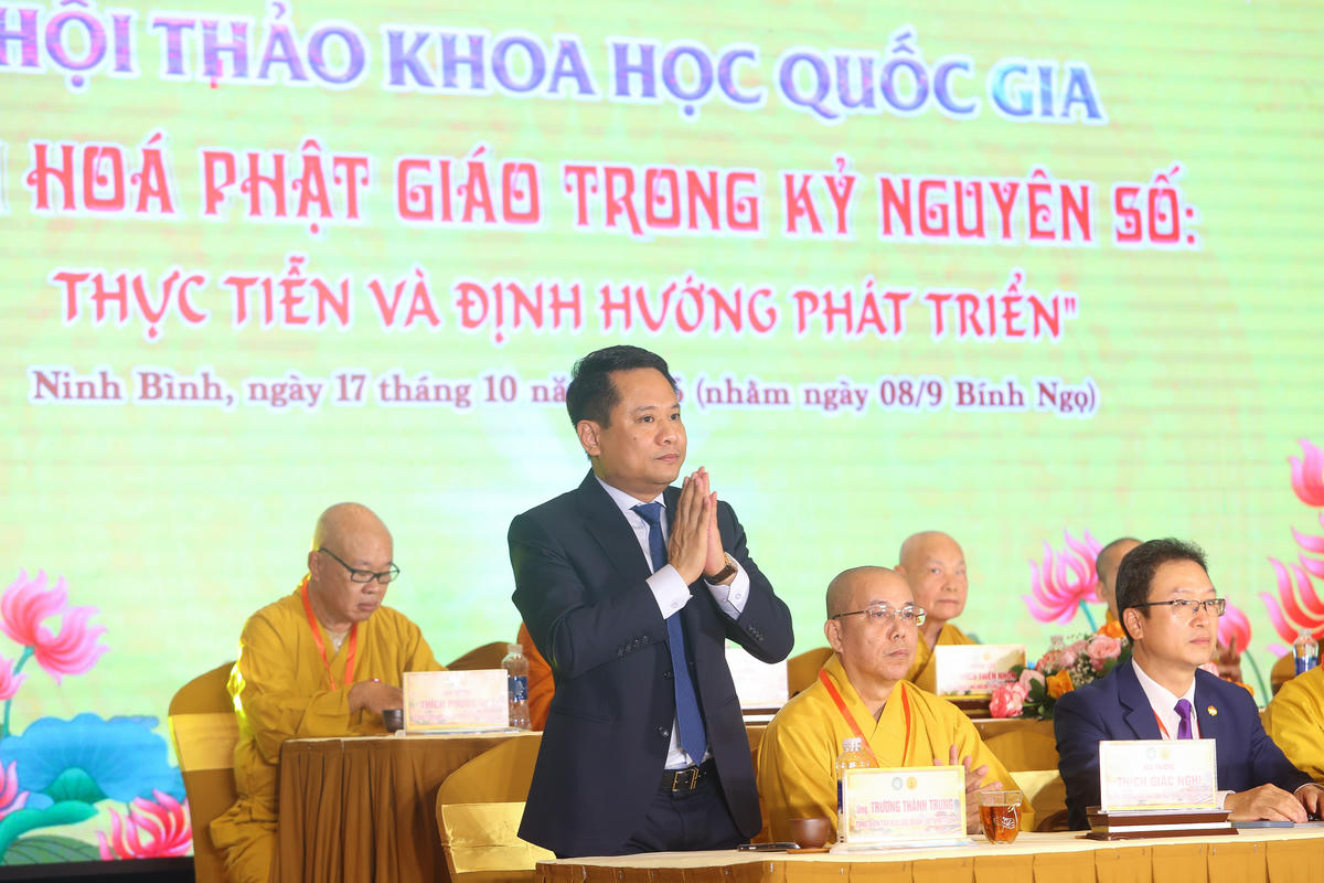 Ông Trương Thành Trung, Ủy viên UBTƯ MTTQ, Bí thư Đảng ủy, Tổng Biên tập báo Đại đoàn kết, đồng điều hành hội thảo. Ảnh: Lê Khánh.
