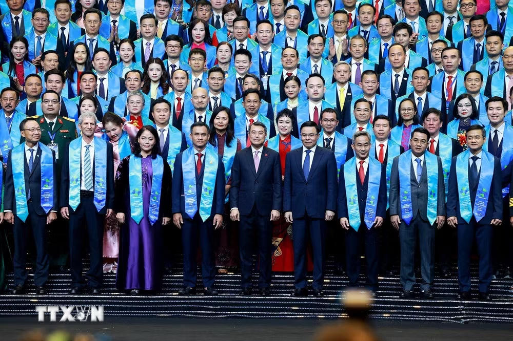 ttxvn_thu-tuong-du-le-cong-bo-san-pham-dat-thuong-hieu-quoc-gia-viet-nam-lan-thu-10-9093378.jpg