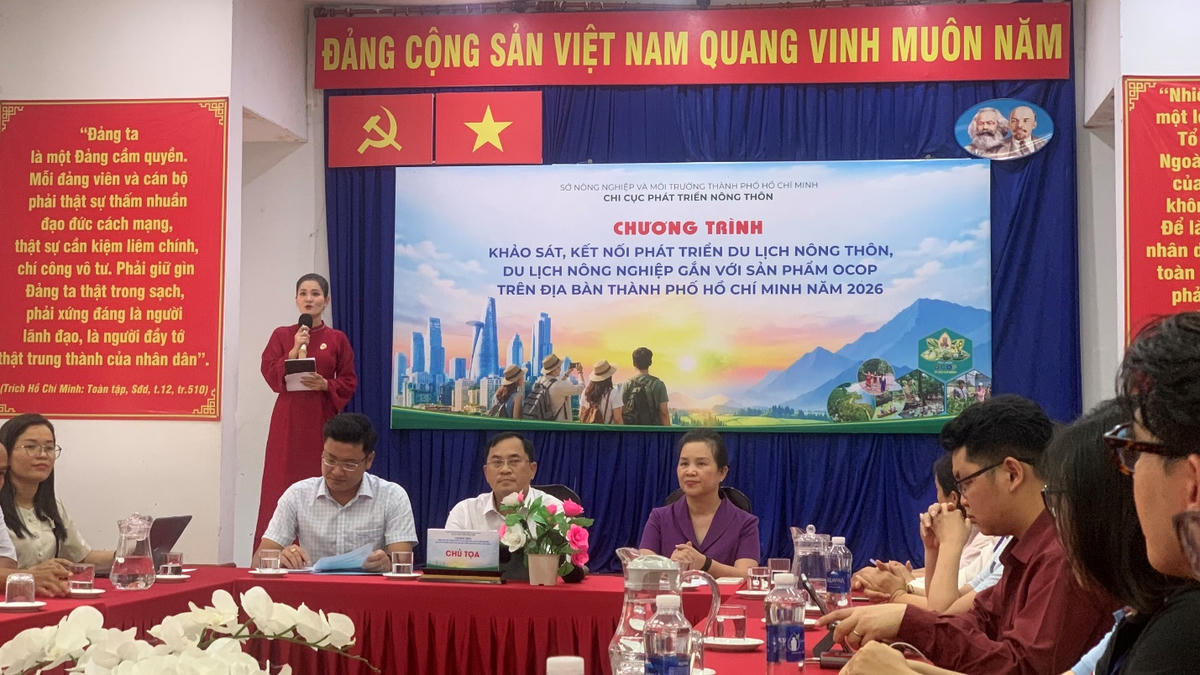 Quang cảnh buổi hội nghị khảo sát tại xã An Thới Đông. Ảnh: T.Tiến