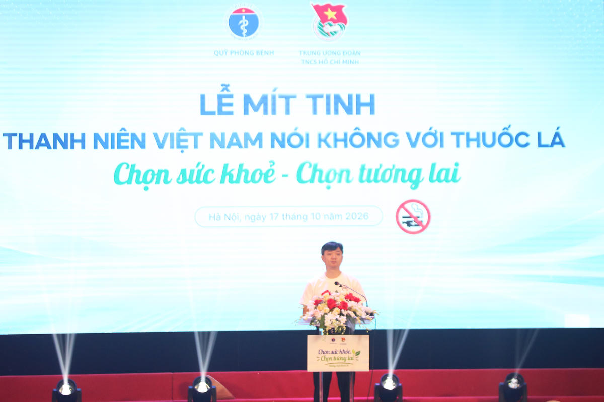 Ông Nguyễn Minh Triết - Bí thư Thường trực Trung ương Đoàn, Chủ tịch Hội Sinh viên Việt Nam phát biểu tại chương trình.