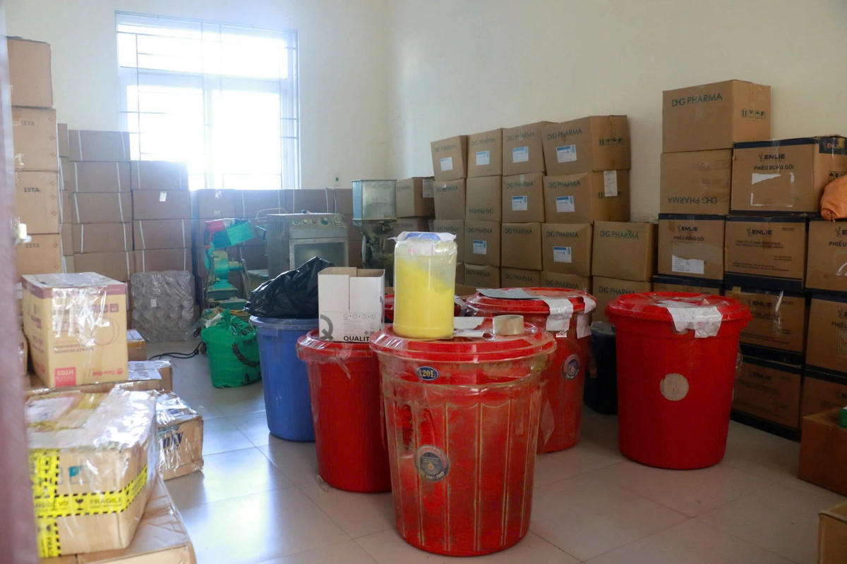 Nghệ An triệt phá đường dây sản xuất, buôn bán thuốc giả quy mô lớn